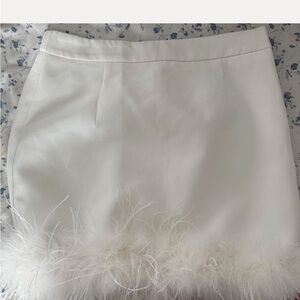 Fun White Feather Trim Skirt